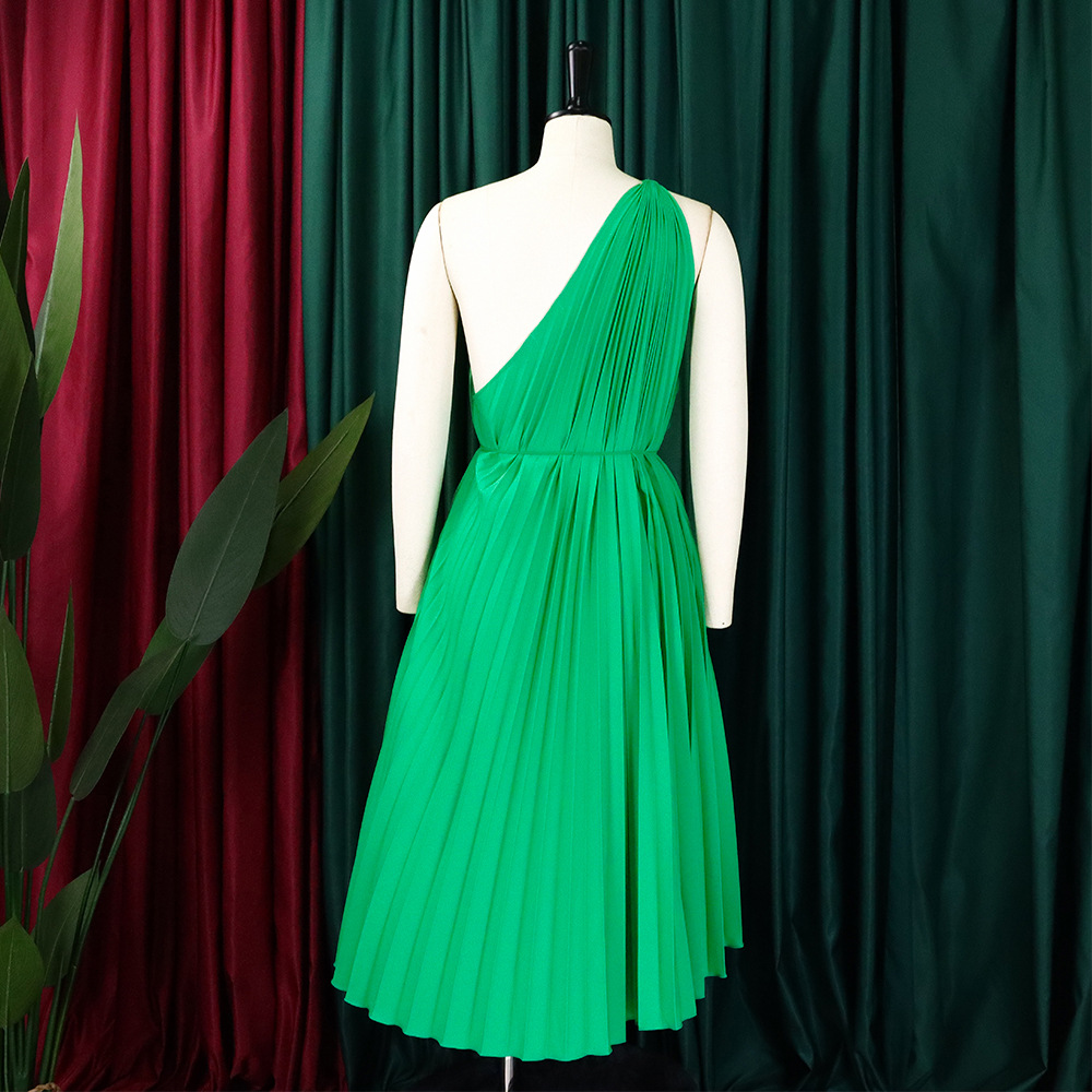 CM.YAYA Women One Shoulder Sleeveless Big Swing Pleated Knee Length Dress 2023 Fashion Street Vestidos Sexy Chic Dresses – Image 32