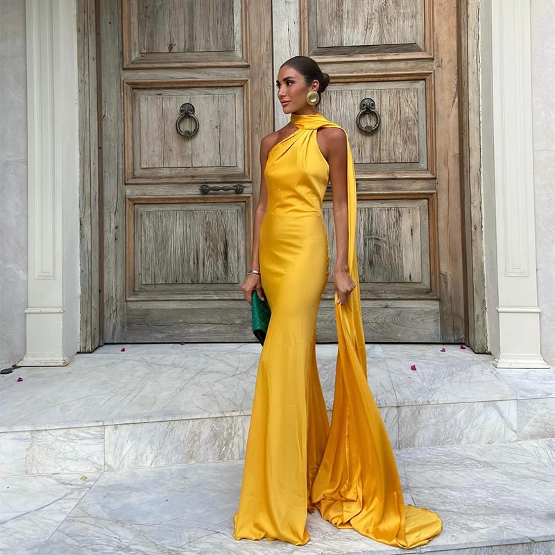 Robe satin dos nu — La sophistication faite robe – Image 7
