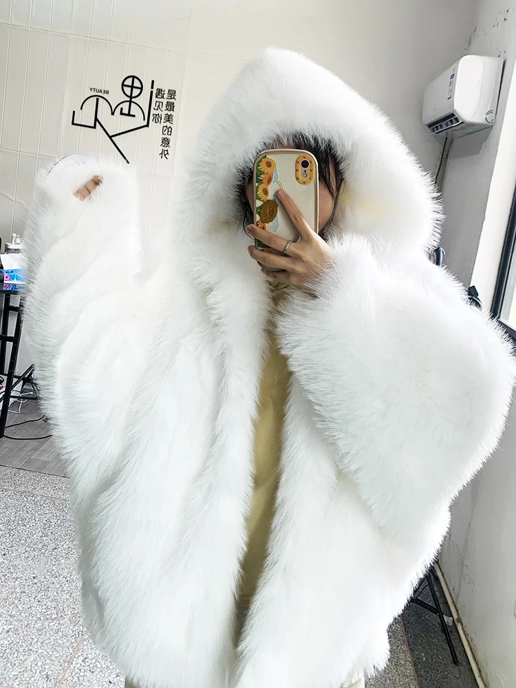 Manteau fausse fourrure — La reine de l'hiver – Image 8
