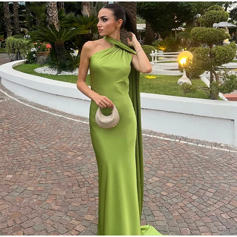 Robe satin dos nu — La sophistication faite robe – Image 38