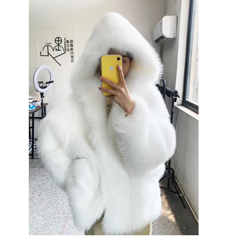 Manteau fausse fourrure — La reine de l'hiver – Image 14