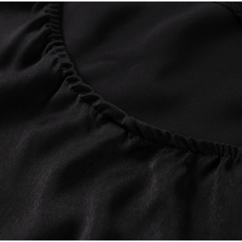 Robe satin dos nu — La sophistication faite robe – Image 17