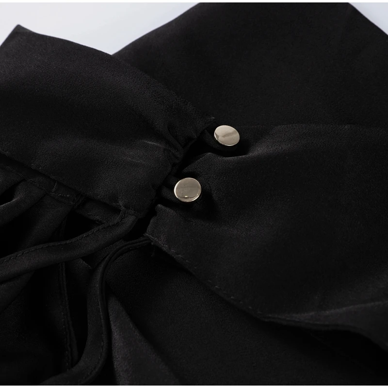 Robe satin dos nu — La sophistication faite robe – Image 16
