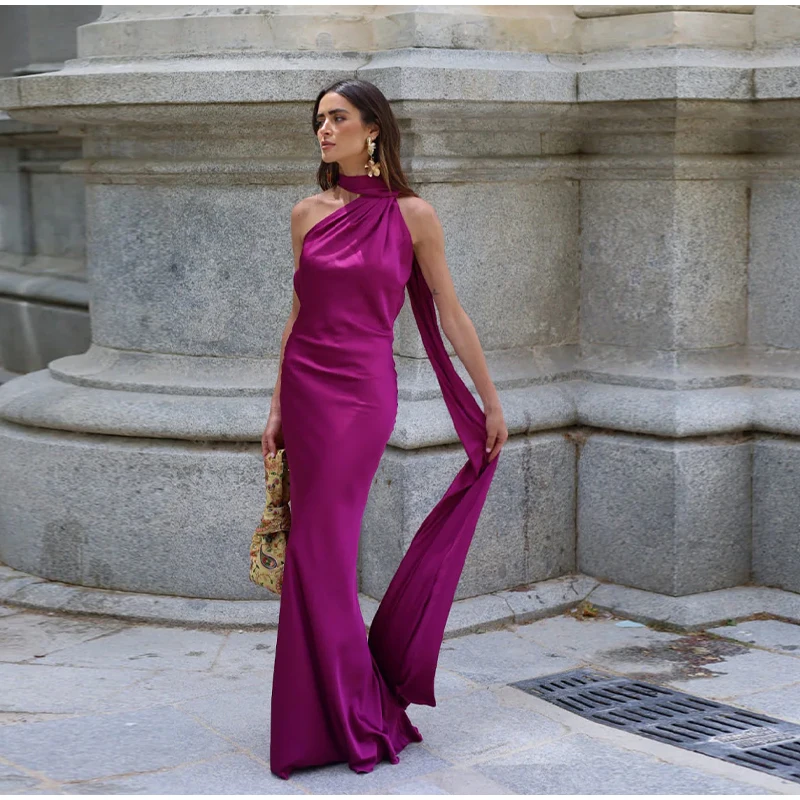 Robe satin dos nu — La sophistication faite robe – Image 13