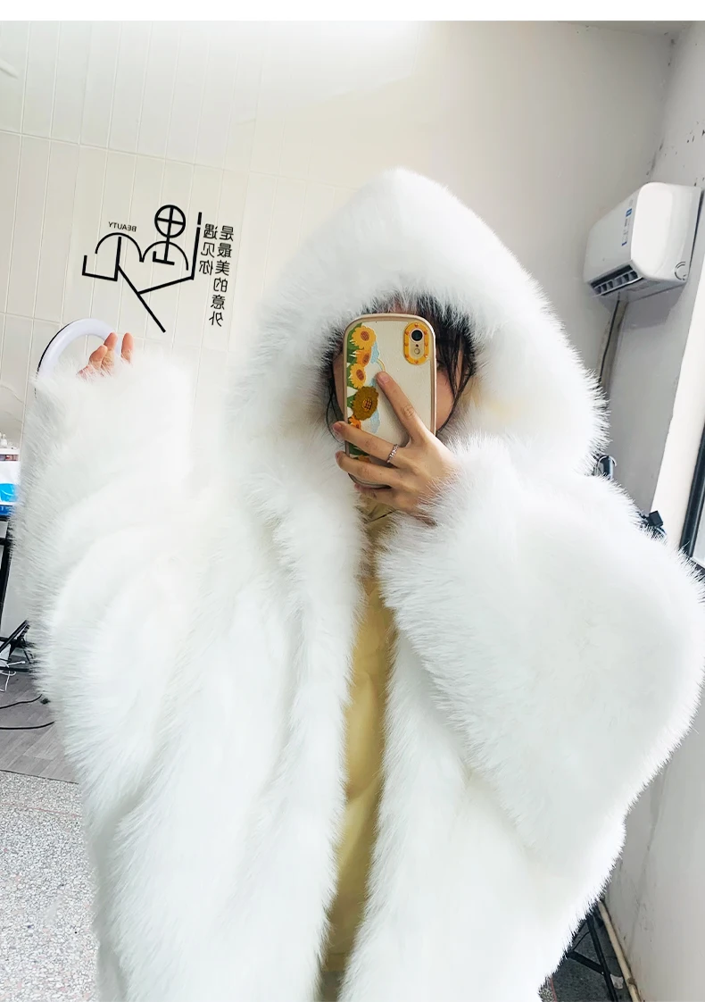 Manteau fausse fourrure — La reine de l'hiver – Image 19